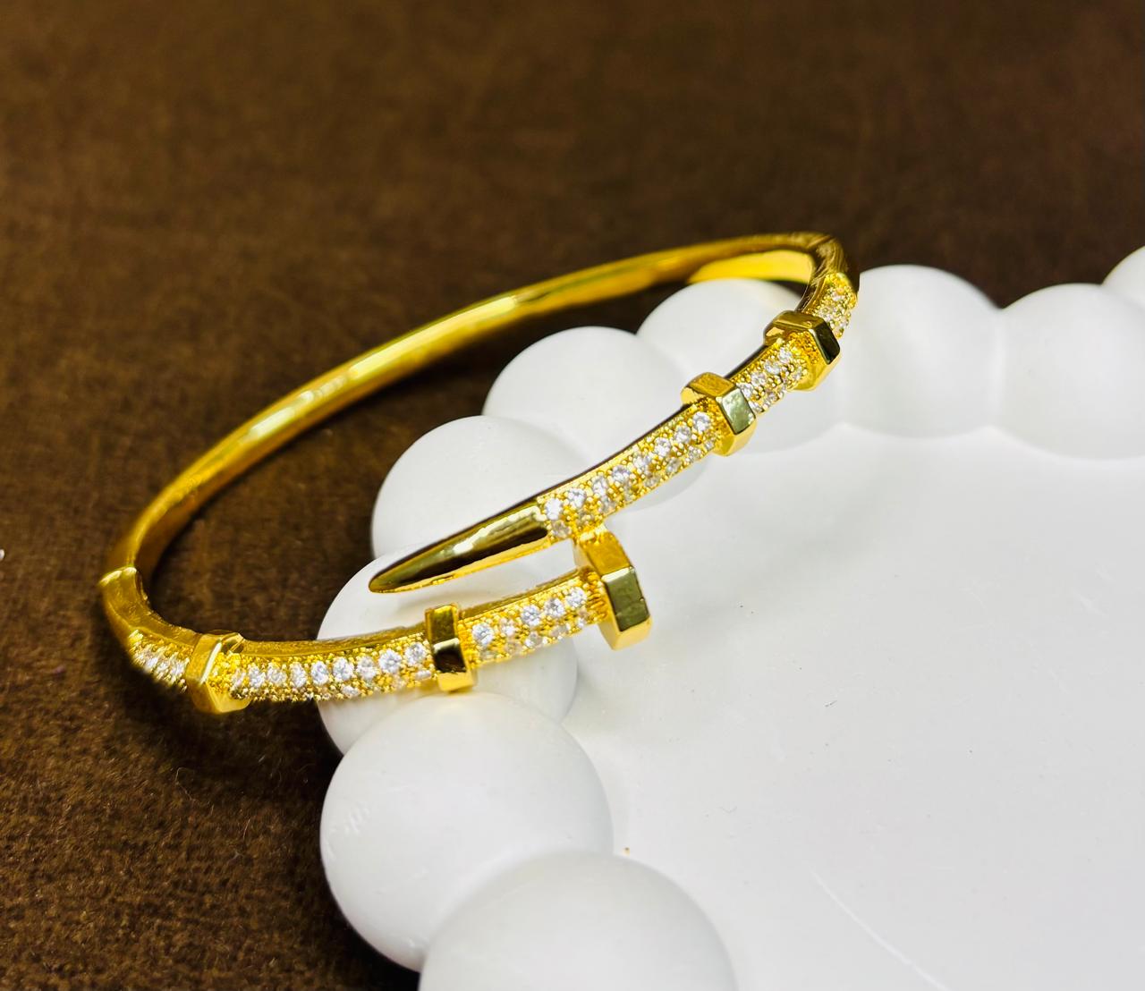 Nail Luxe Kada